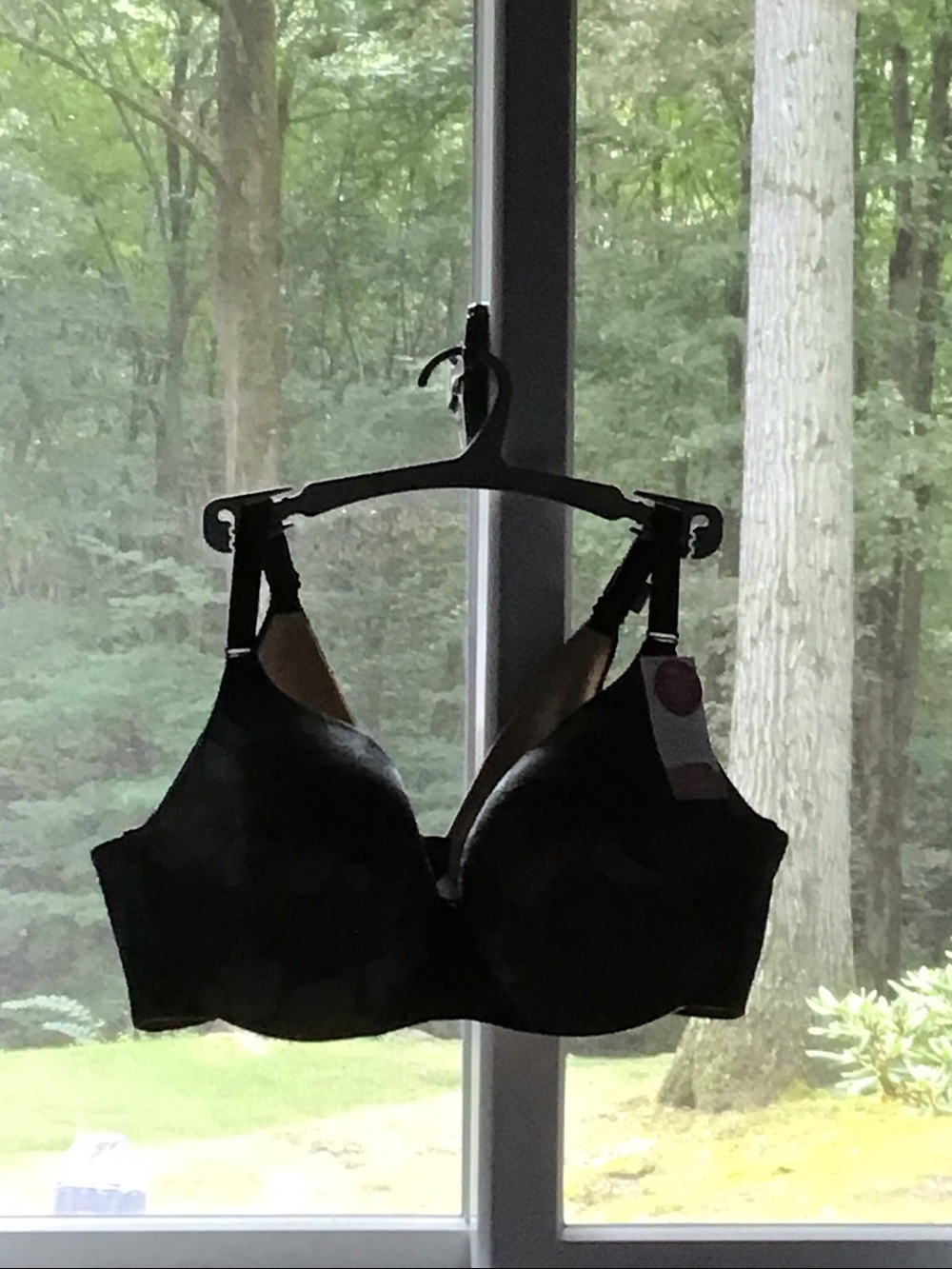 Cacique black lace bra